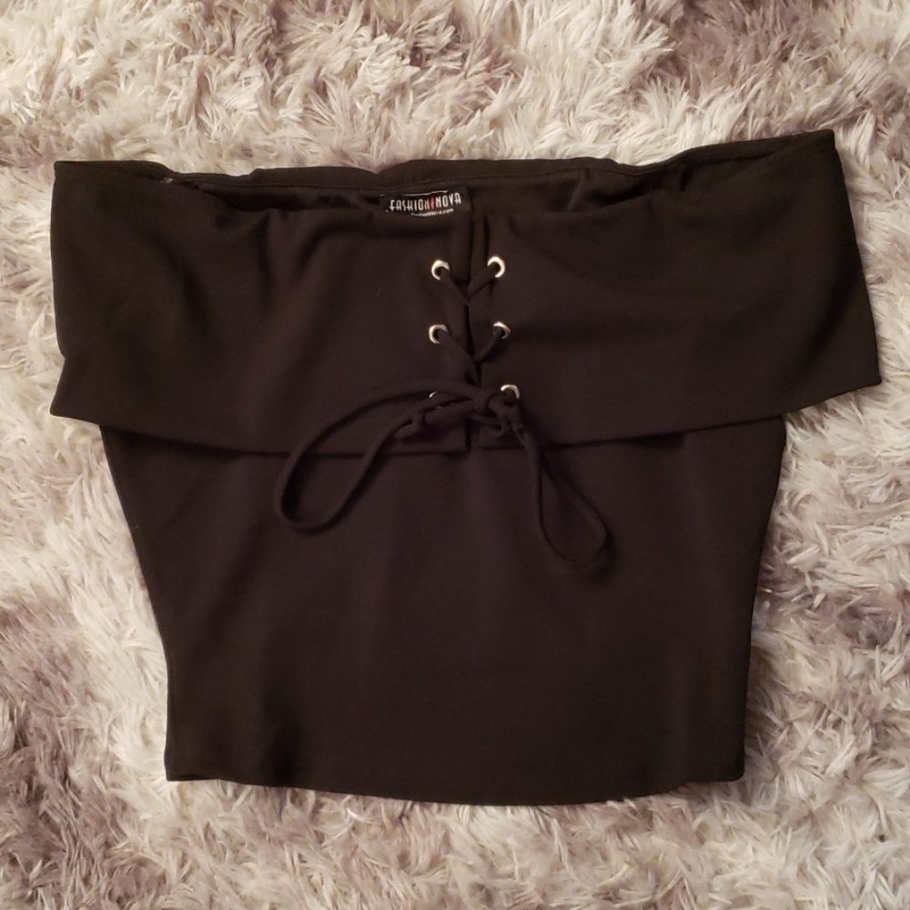 Fashion nova off shoulder tie up top